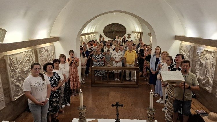 Kárpátaljai hívek a vatikáni Magyar Kápolnában 