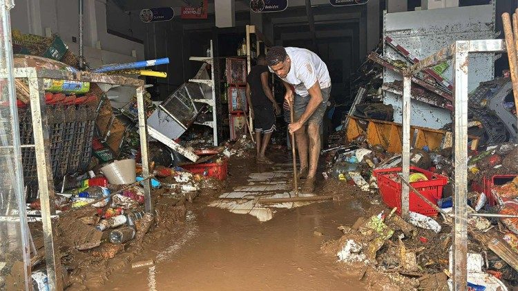 Cabo Verde - Situação deixada pela enxurrada 