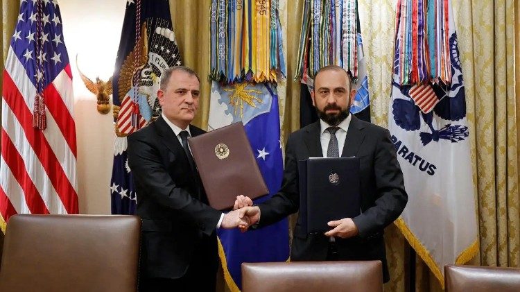 2025.08.12 Ministri Esteri Armenia e Azerbaigian