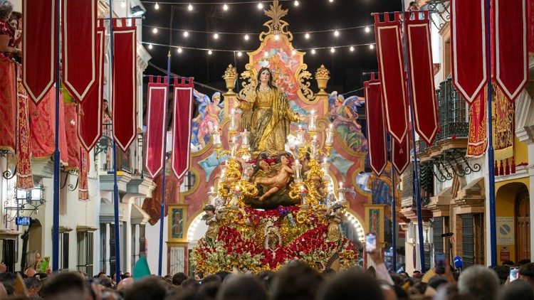 Imagen de Nuestra Señora de la Asunción y Santísimo Rosario de Cantillana