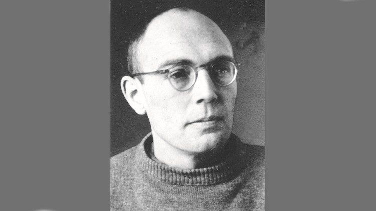 Karl Leisner fue beatificado por el Papa Juan Pablo II el 23 de junio de 1996.