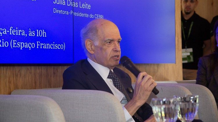 Embaixador do Brasil junto à Santa Sé, Éverton Vieira Vargas. Foto: Ana Beatriz Magalhães - PUC-Rio