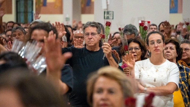 A presença dos fiéis no Santuário