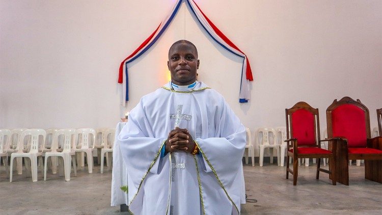 Padre Albertino Raimundo Molde, segundo verbita moçambicano