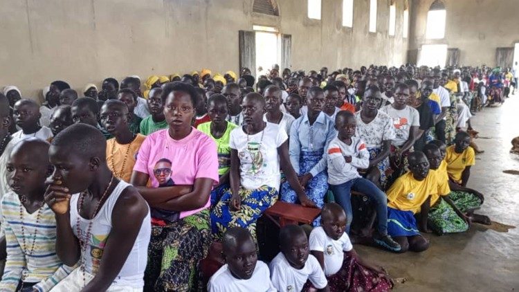 60% of parishioners in Lasu wee young people