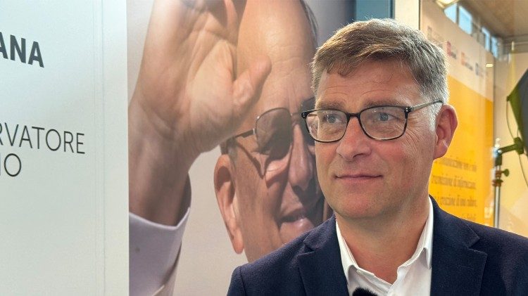 Magnus MacFarlane-Barrow, fundador y director ejecutivo de Mary's Meals