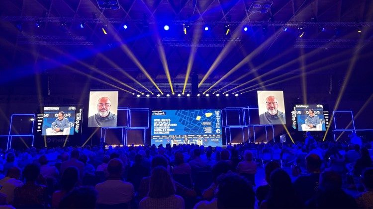 L'evento di domenica sera dedicato all'IA al Meeting di Rimini con padre Benanti