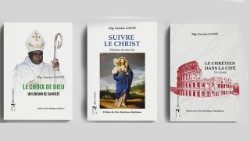 2025.08.27 Les trois livres de Mgr Antoine Ganyé, publiés à l'occasion de ses 30 d'épiscopat.