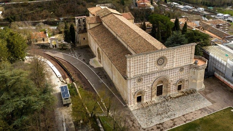 Kolemadžo Švč. M. Marijos bazilika Akviloje