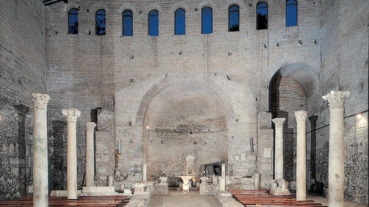 Catacomba di Domitilla, Basilica semi ipogea dei SS. Nereo e Achilleo (© Archivio Fotografico PCAS)