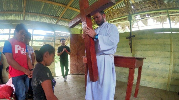 Les Lazaristes apportent l'Évangile aux quatre coins du globe. 