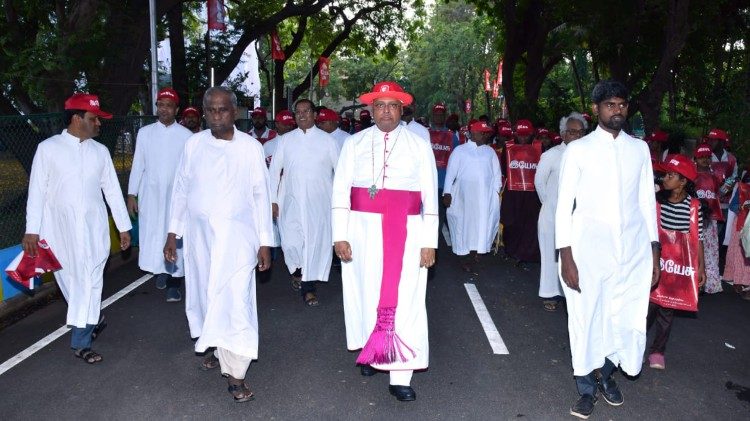 महाधर्माध्यक्ष जॉर्ज अंतोनीसामी के नेतृत्व में पवित्र वर्ष 2025 के लिए अपनी चालीसा जुबली तीर्थयात्रा 