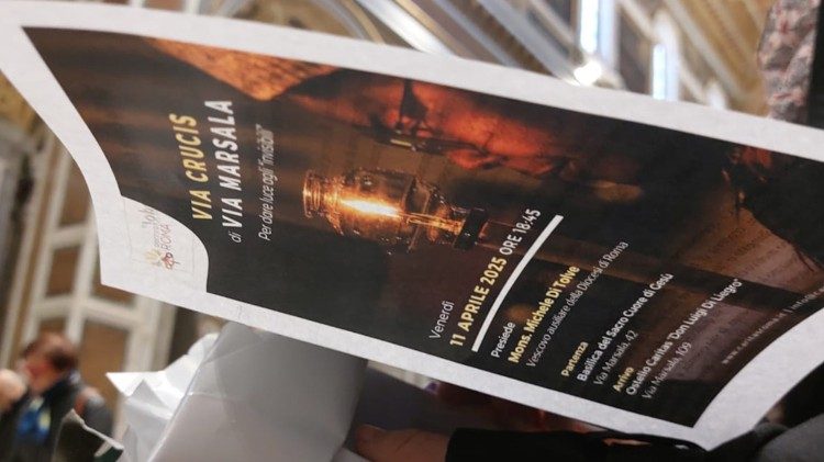 Via Crucis de los invisibles 