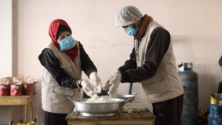 Le operatrici dell’Inclusive community kitchen