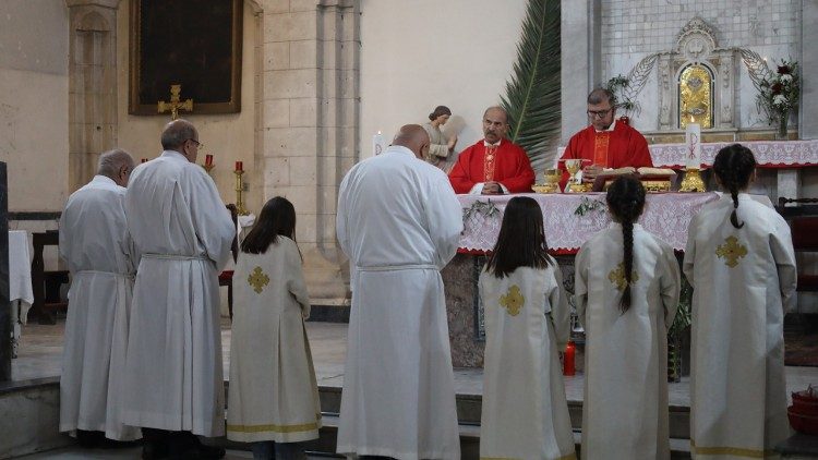 Un moment de la célébration du dimanche des Rameaux à Alep