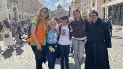 2025.04.26 ESPAÑA - JUBILEO - ADOLESCENTES - AGUSTINOS