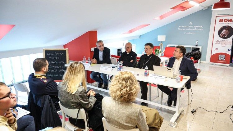 Conferenza stampa a Trieste a nove mesi dall'inizio del progetto "Spazio 11 - sala di attesa solidale"  (foto: Luca Tedeschi)