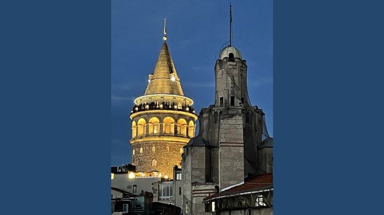 Der Galata-Tower von der Dachterrasse der Lazaristen aus gesehen