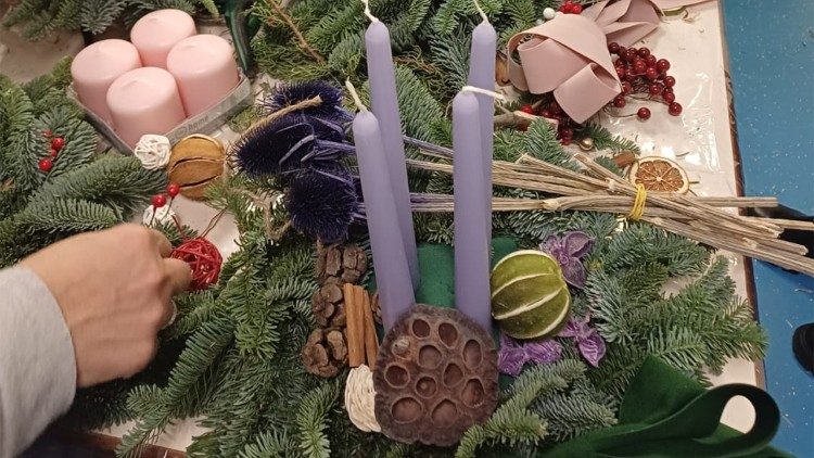 Radionica izrade adventskih vijenaca