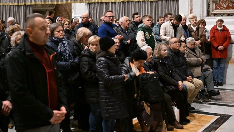 Polacy jak zwykle licznie zgromadzili się na czwartkowej Mszy św. (ks. Marek Weresa)