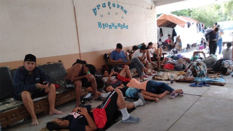 Des migrants au Foyer Frontera Degna