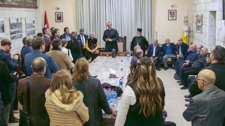 Le celebrazioni per l'inaugurazione delle "Notti di Natale" nella parrocchia latina di Taybeh