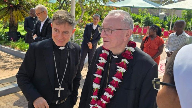 Il cardinale Parolin in Mozambico