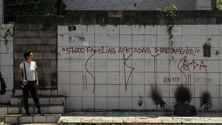 Fotógrafa Maíra Erlich documentou tragédia por dois anos. 