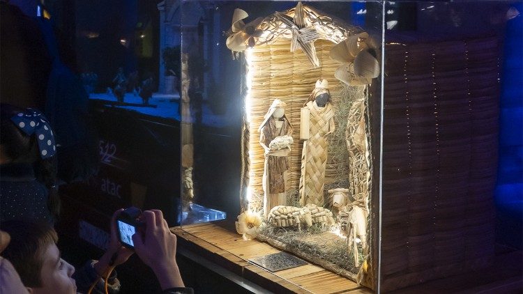 Presépio feito por artesã brasileira é exposto no Vaticano. Foto: Solange Souza