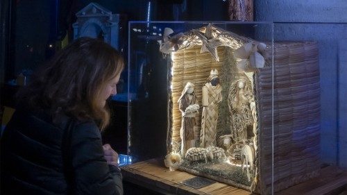  Brasil participa da exposição “100 Presépios no Vaticano” com obra de artesã do Rio