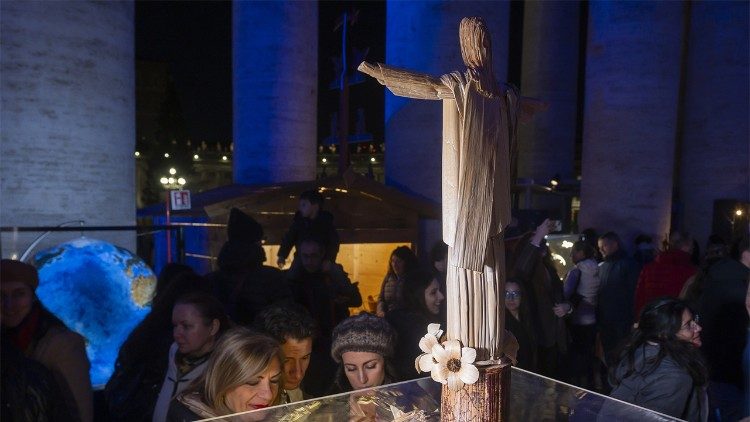Presépio feito por artesã brasileira é exposto no Vaticano. Foto: Solange Souza