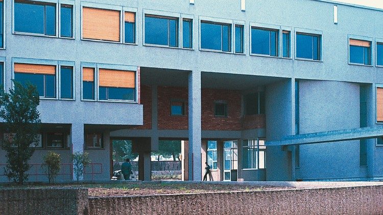 Ingresso del carcere di Rebibbia.