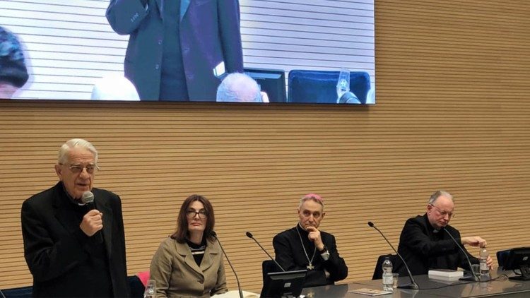 Представянето на книгата с проповедите на Бенедикт XVI