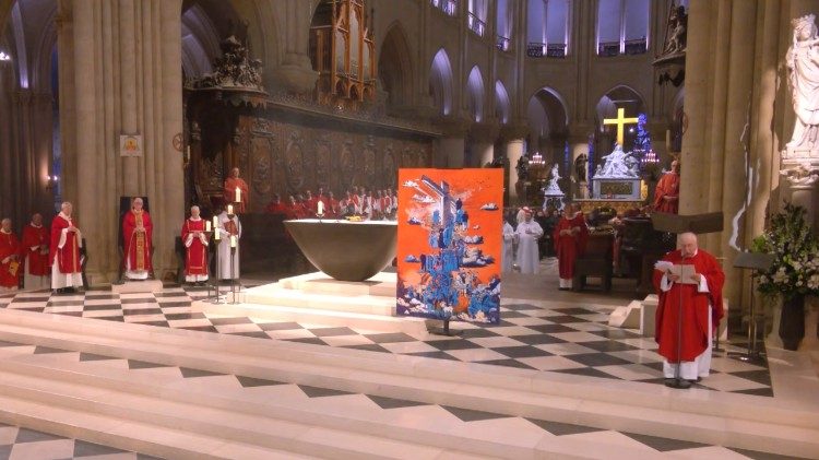 W paryskiej katedrze Notre Dame beatyfikowanych zostało 50 męczennik&oacute;w II wojny światowej