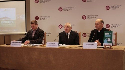 Konferencja prasowa połączona z prezentacją nowego rocznika statystycznego Instytutu Statystyki Kościoła Katolickiego SAC; Warszawa, 16.12.2025
