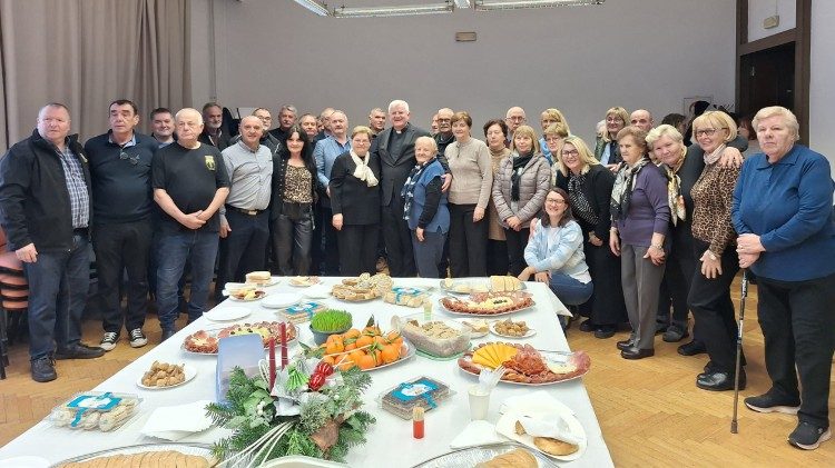 Nadbiskup Uzinić na predbožićnom susretu braniteljskih udruga PGŽ (Riječka nadbiskupija)