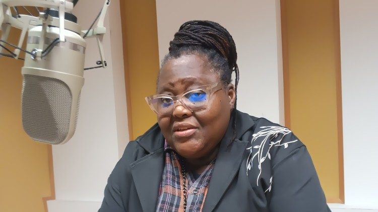 A jornalista angolana, Maria Luísa Rogério de Carvalho