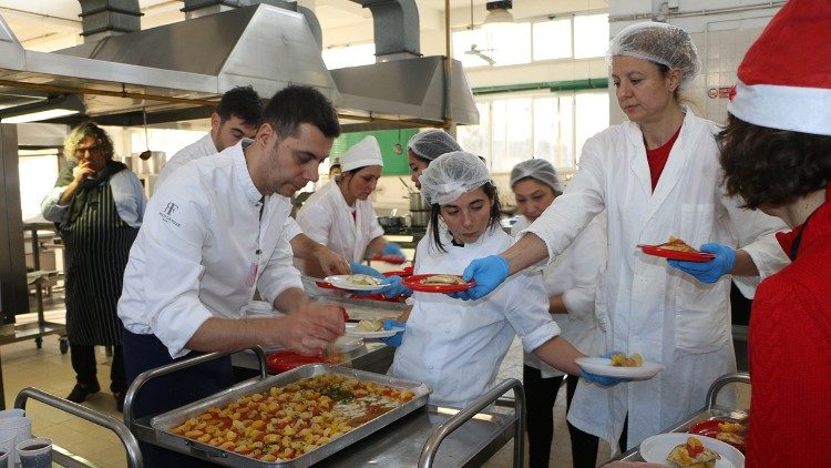 Uno dei pranzi di Natale di Prison Fellowship Italia