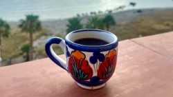 Czy szczęście można znaleźć w zwykłym dniu? W porannej kawie, w dziecięcym śmiechu, w zmęczeniu po uczciwej pracy? Psalm 128 odpowiada: tak