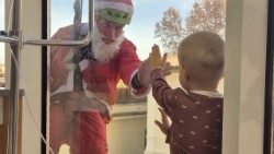 Il Bambino Gesù: per chi passa il Natale in ospedale, il vero regalo sei tu