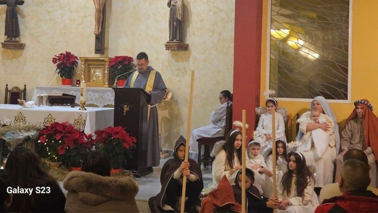 Жива пещера в манастира свети Максимилиан Колбе в Раковски