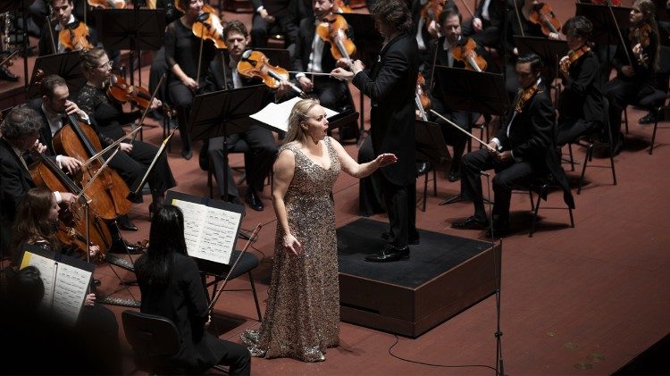 2025.12.29 La Luxembourg Philharmonic Orchestra con il soprano Elisabet Strid e il direttore Gustavo Gimeno