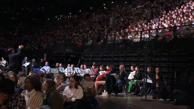  Par&iacute;s, encuentro de j&oacute;venes europeos de Taiz&eacute;