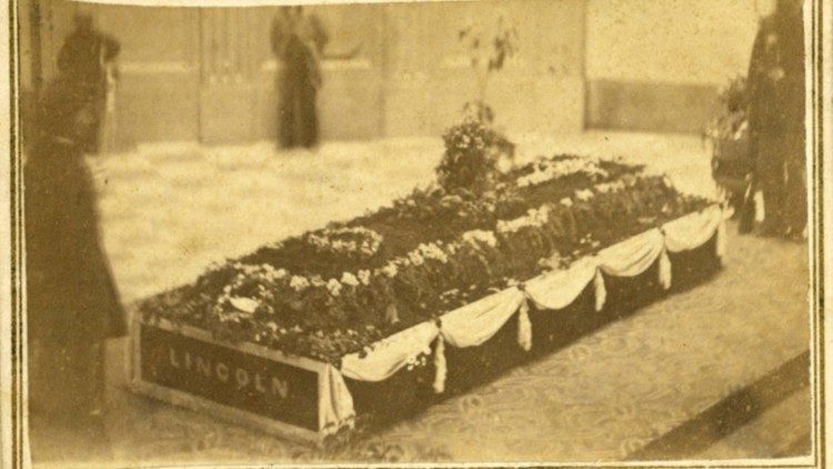 ஆபிரகாம் லிங்கனின் மரணம் 