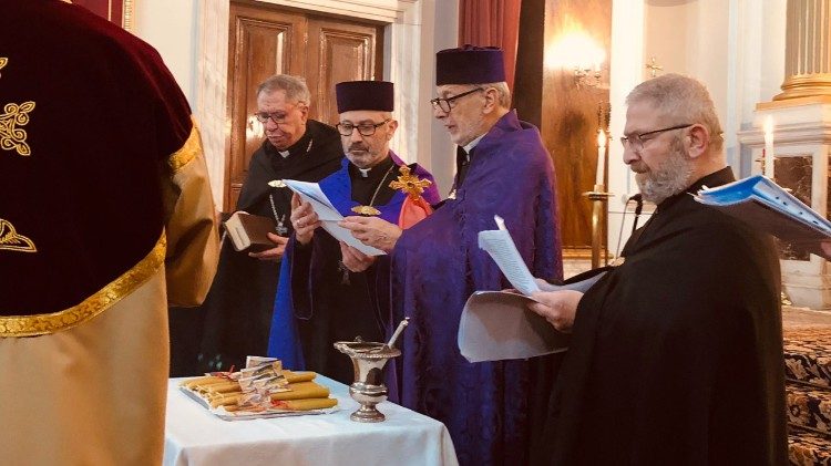 2025.02.03 Festa della presentazione Gesu al tempio chiesa armena di Istanbul