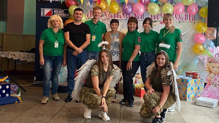 Participantes en el proyecto «Los ángeles de la alegría»