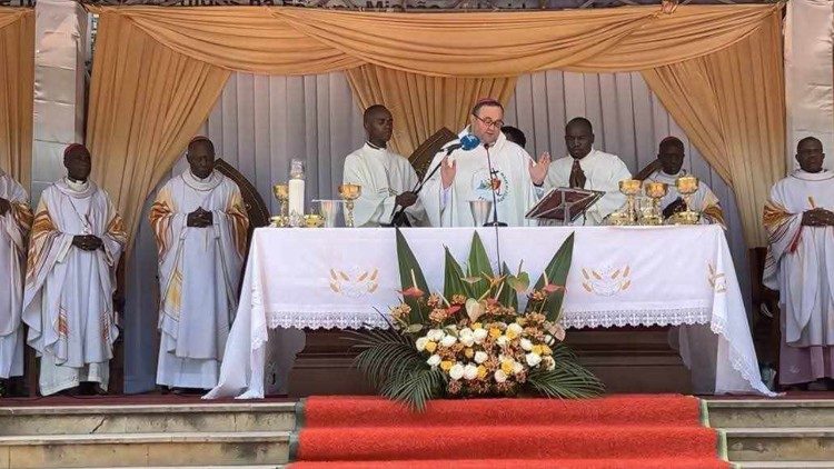 Celebração por ocasião do Jubileu nacional dos consagrados, Paróquia da Fátima (Luanda, Angola)