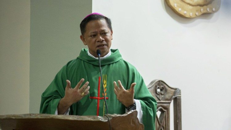 Photo Embed: Archbishop Rex Andrew Alarcon of Caceres delivers his homily during the Mass at the IFFAsia dialogue in Tagaytay City on Feb. 9. The prelate encouraged participants to embrace Synodality and collaboration in their mission to support youth formation across Asia. Photo by Mark Saludes - LiCAS News