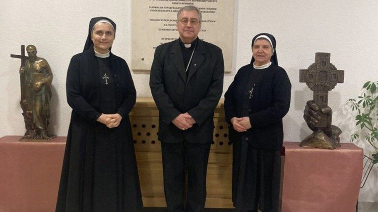 2025.02.13 Bishop Stojanov met with Sr. Joana Toncheva, Superior General of the Eucharistic Sisters
