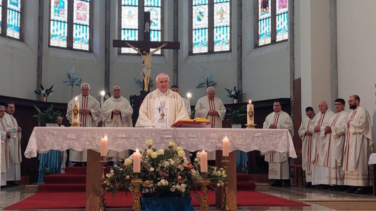 Na Gospu Lurdsku nadbiskup Mate Uzinić predvodio misno slavlje u kapucinskoj crkvi u Rijeci  (Foto: Riječka nadbiskupija)